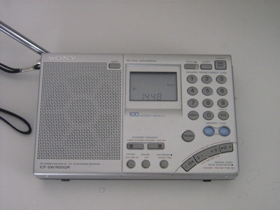 Sony
ICF-SW7600GR portable shortwave radio