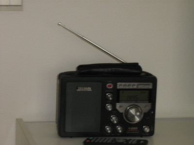 Tecsun S8800 portable shortwave radio